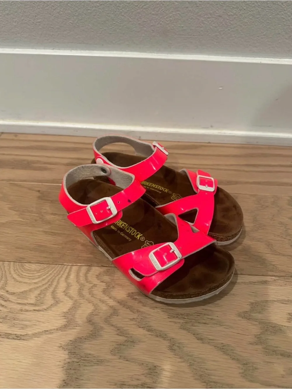 Birkenstock Rio Kids Girls Sz C1 / EU 32 Hot Pink